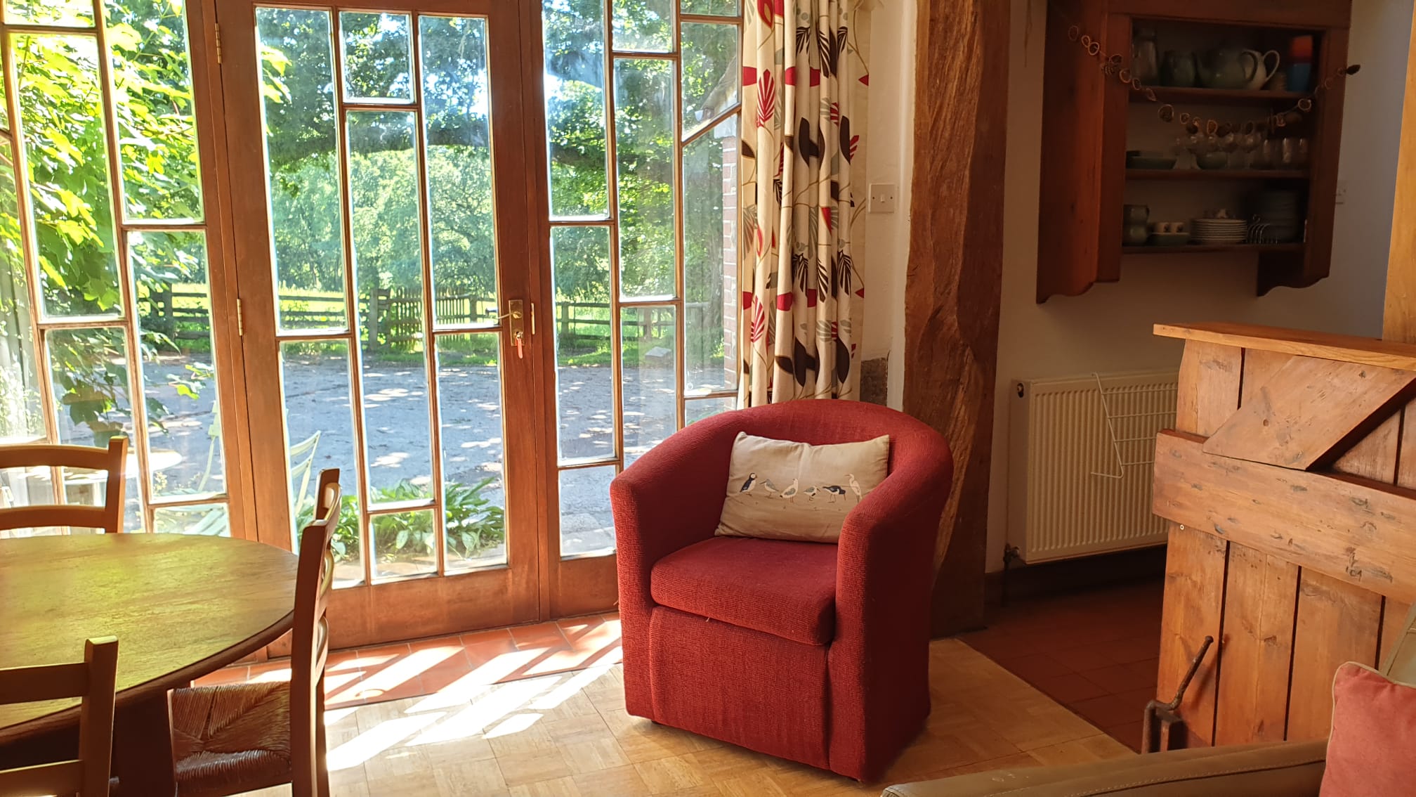 The Old Apple Tallet - Image 2